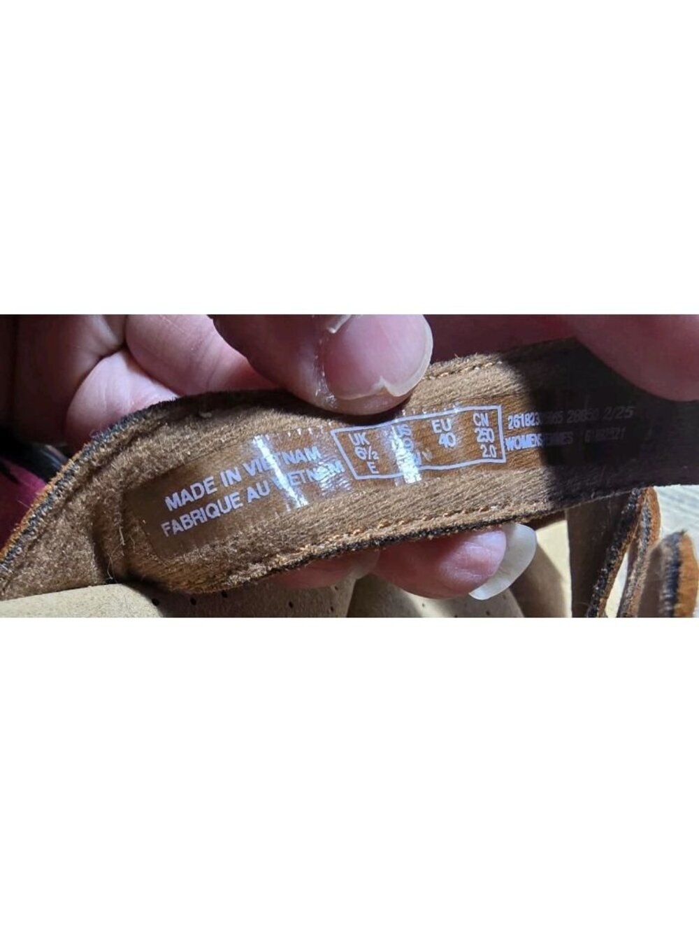 Clark's Size 9w Collection Elizabelle Bay Brown Leather Thong Sandels Adjustable - Picture 10 of 10